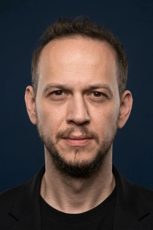 Онер Эркан